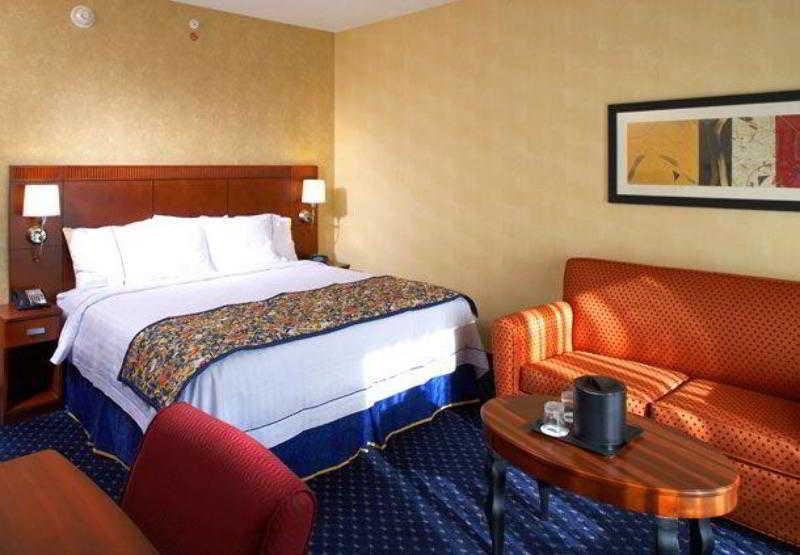 Courtyard By Marriott Akron Stow Quarto foto